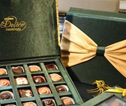 chocolates Gold bow box